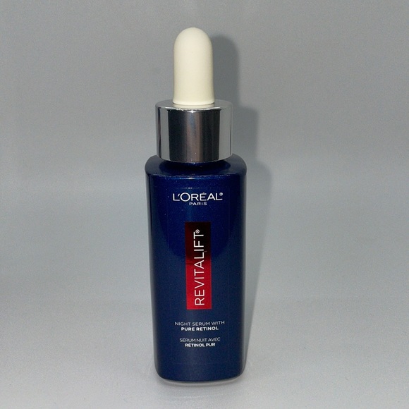 L’Oréal Paris REVITALIFT DERM INTENSIVES
Night Serum, 0.3% Pure Retinol - Picture 2 of 7
